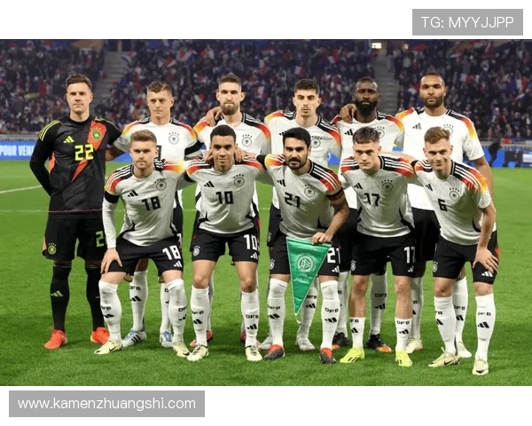 德甲球队标志及其设计含义解读（附高清图片）